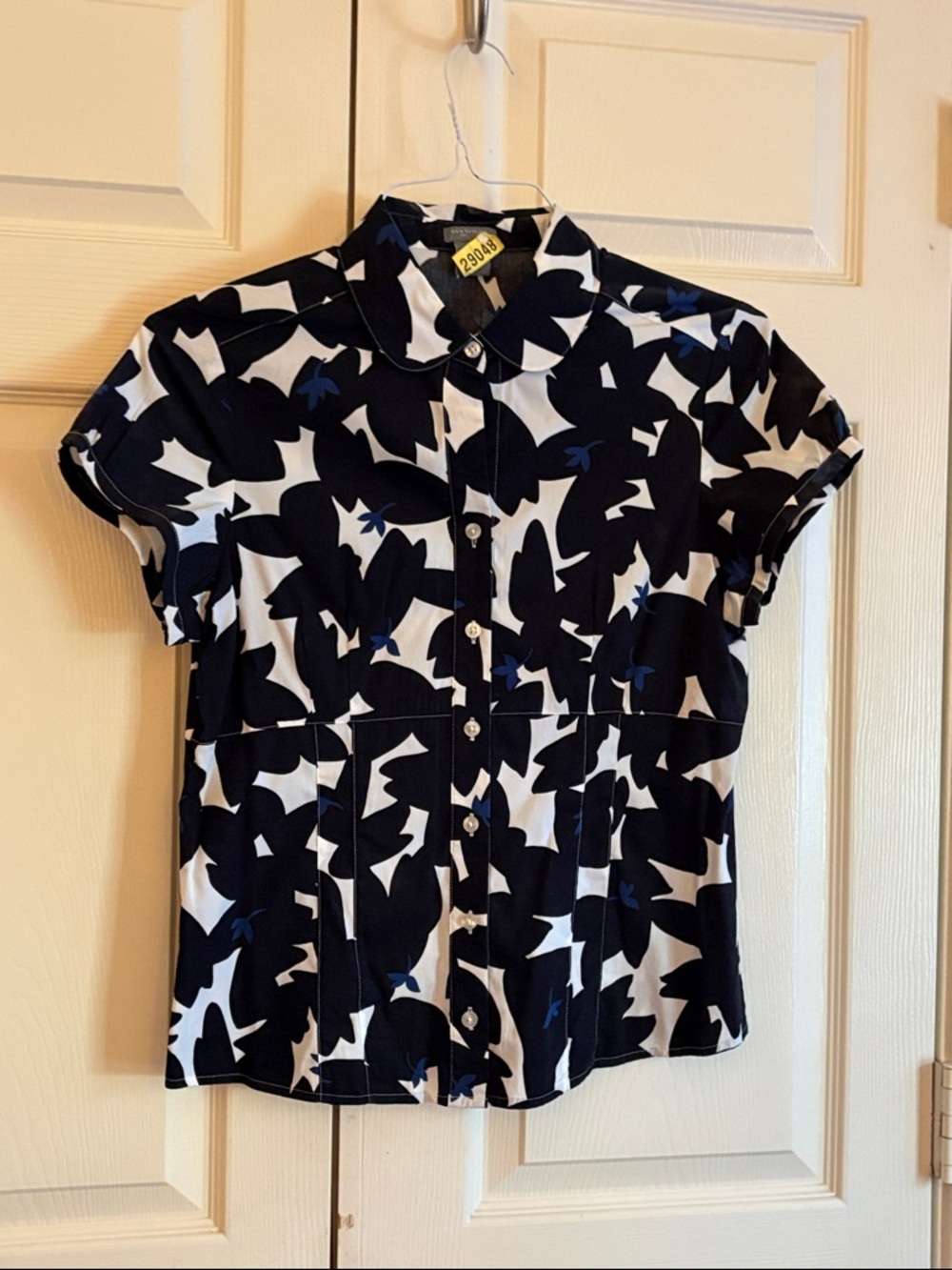 Ann Taylor Black and White Floral Button-Down Shirt